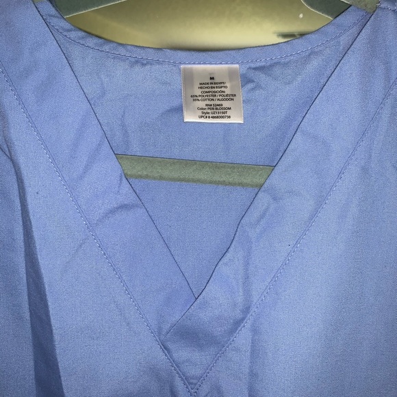 Scrub Uniform - Picture 3 of 5